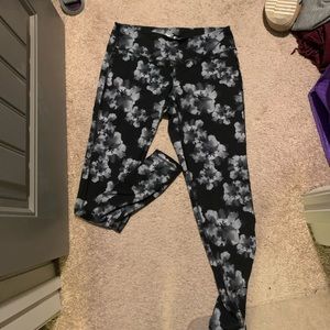 Old Navy Activewear leggings